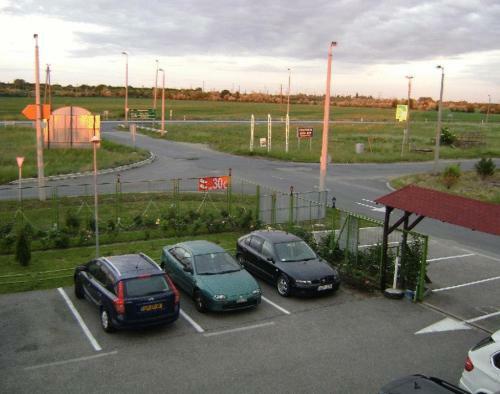 Hotel R�zsa Cs�rda