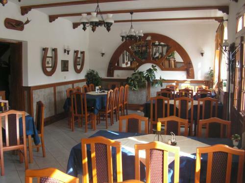Hostal Park Panzi� �s �tterem