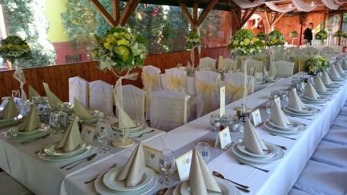 Hostal Park Panzi� �s �tterem