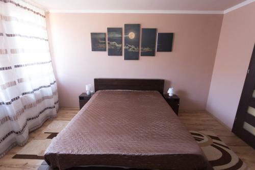 H�romhuta Vend�gh�z