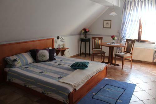 Hostal Villa Harkany