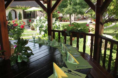 Hostal Villa Harkany