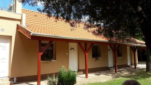 Apartman Anik� Vend�gh�z