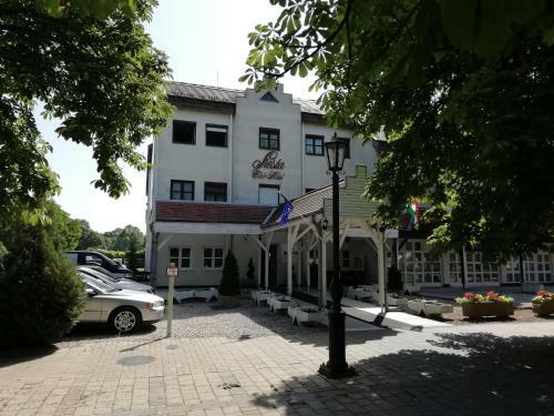 Siesta Club Hotel