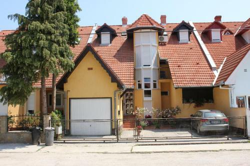 Hostal Abig�l Vend�gh�z
