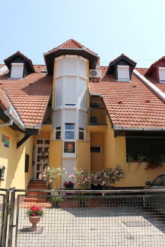 Hostal Abig�l Vend�gh�z