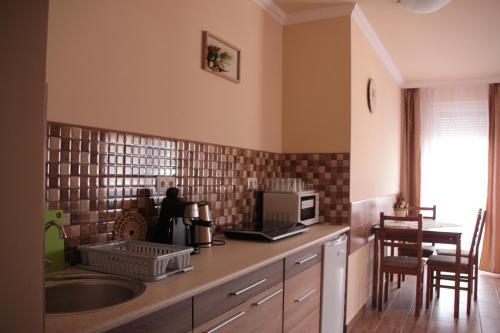 Imola �s Andrea Apartmanh�z 2