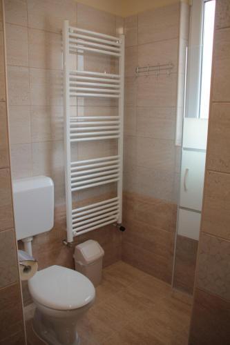 Imola �s Andrea Apartmanh�z 2