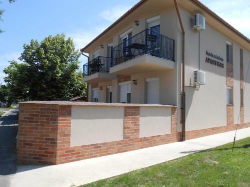 Imola �s Andrea Apartmanh�z 2
