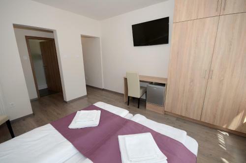 Bed & Breakfast H�v�zi T�park Panzi�