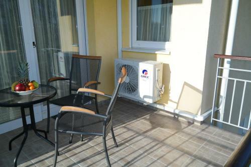 Aramis 3 Apartments