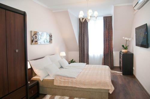 Ametiszt Apartman