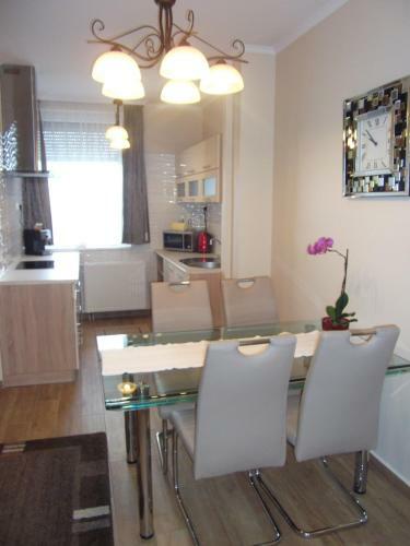 Ametiszt Apartman