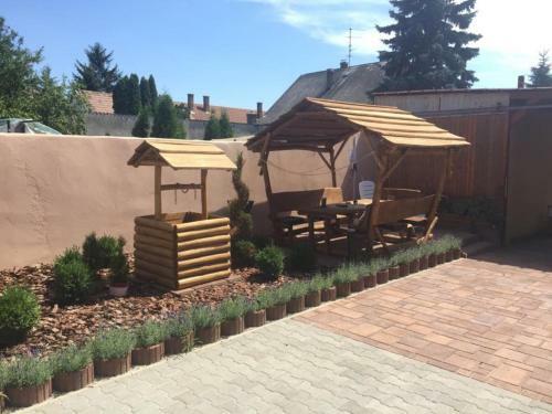 Hostal Levendula Vend�gh�z