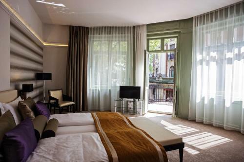 Grand Hotel Glorius Mak�