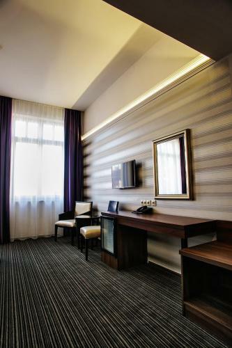 Grand Hotel Glorius Mak�