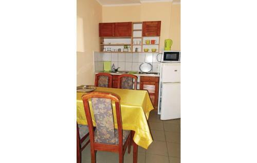 One-bedroom Apartment In Mako