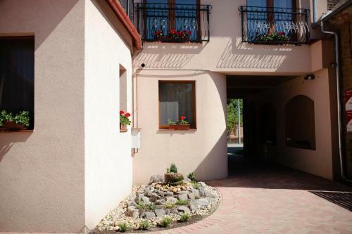 Ludo Apartman Hotel & Spa