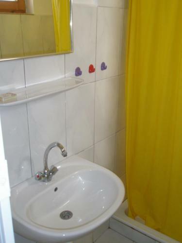 Bed & Breakfast Feny? Panzi�
