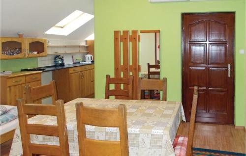 Two-bedroom Apartment In Mako