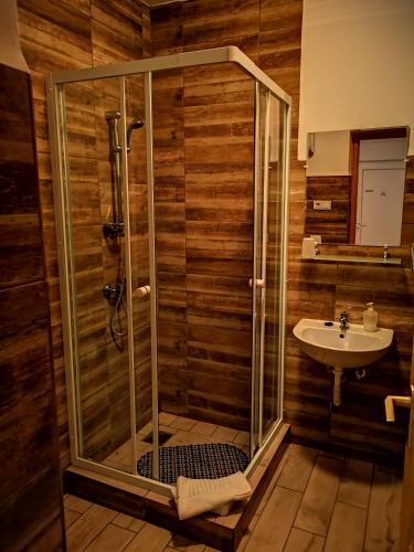 R�day Apartman