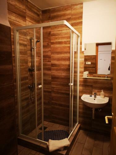 R�day Apartman