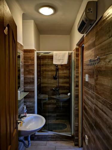 R�day Apartman