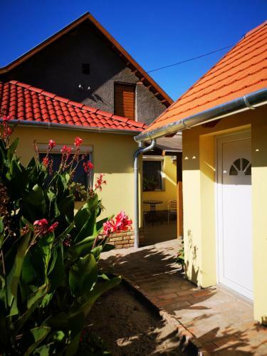 R�day Apartman