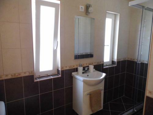 Hostal Borosty�n Vend�gh�z