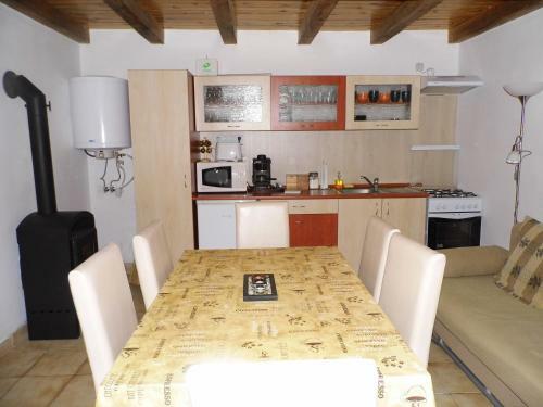 Hostal Borosty�n Vend�gh�z