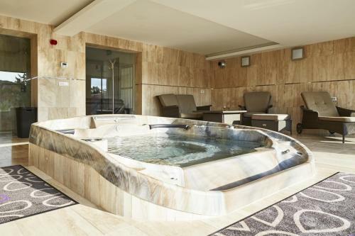 Botrytis Hotel