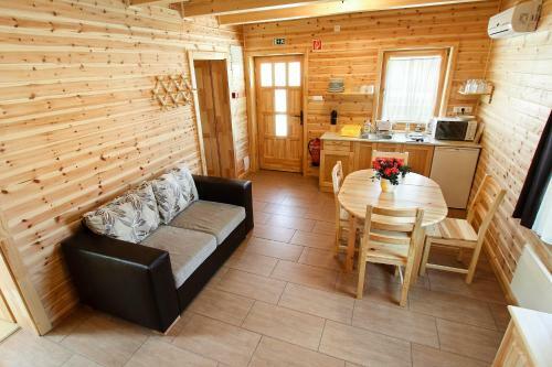 Hostal Family Panzio Es Apartman Hazak