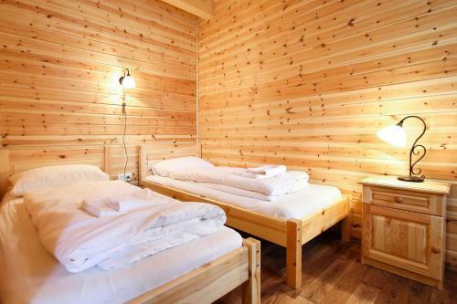 Hostal Family Panzio Es Apartman Hazak