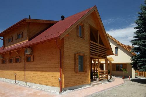 Hostal Family Panzio Es Apartman Hazak