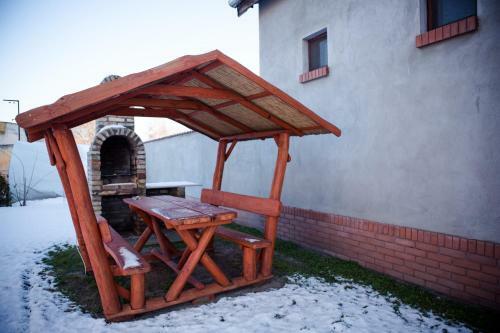 Hostal Adonisz Vend�gh�z