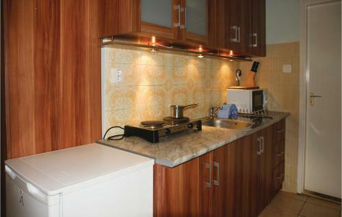 One-bedroom Apartment In Morahalom