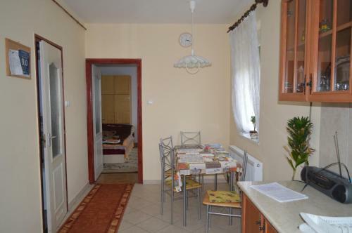 Levendula Vend�gh�z
