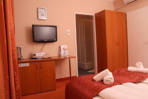Hostal Therm�l Panzi�