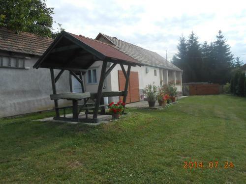 Apartamento Marika Vend�gh�z
