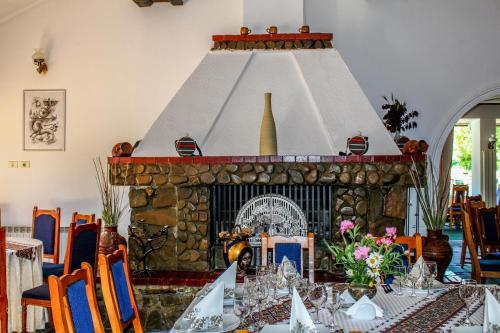 Hotel Cheia