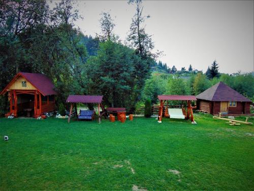 Hostal Pensiunea Cemira Lux