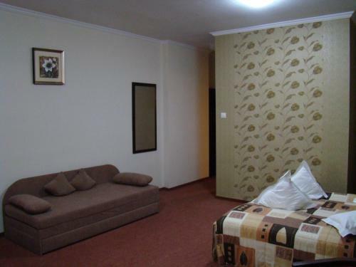 Hotel Helin Aeroport - Craiova