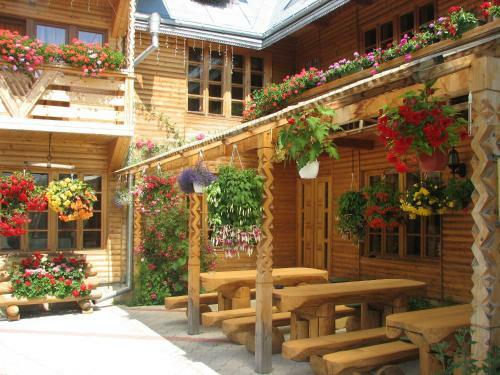 Hostal Pension Crizantema