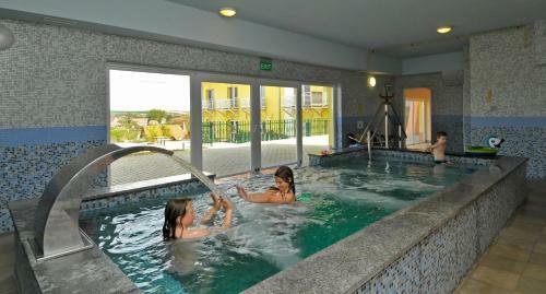 Fried Castle Hotel Resort