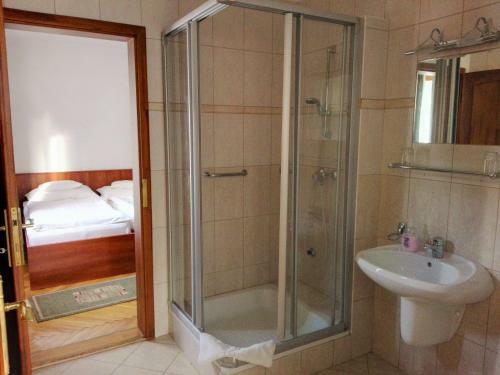 Bed & Breakfast P�nzpataki Vad�szh�z