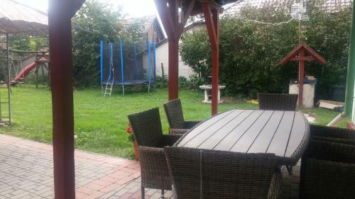 Kifog-lak Vend�gh�z