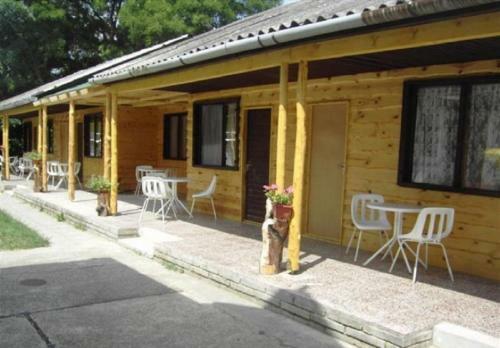 Motel Vak�ci� Ifj�s�gi �d�l?