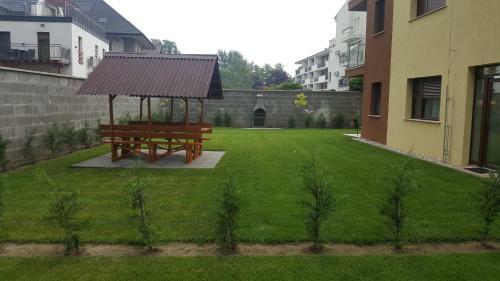 Beach & Center Wellness Apartman