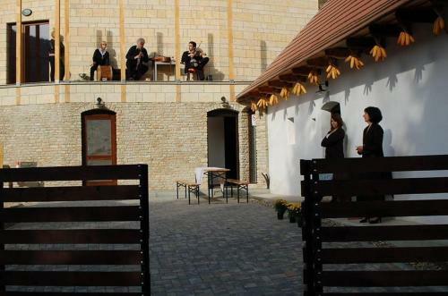 Hostal Zempl�ni Pitvaros Pihen?