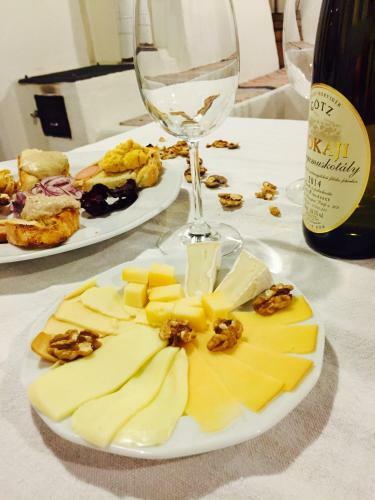 Hostal Zempl�ni Pitvaros Pihen?